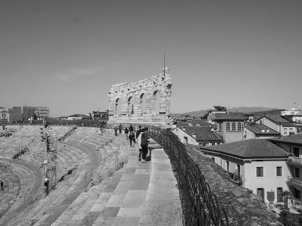 Verona Arena roman amphitheatre black and white — Stock Photo, Image