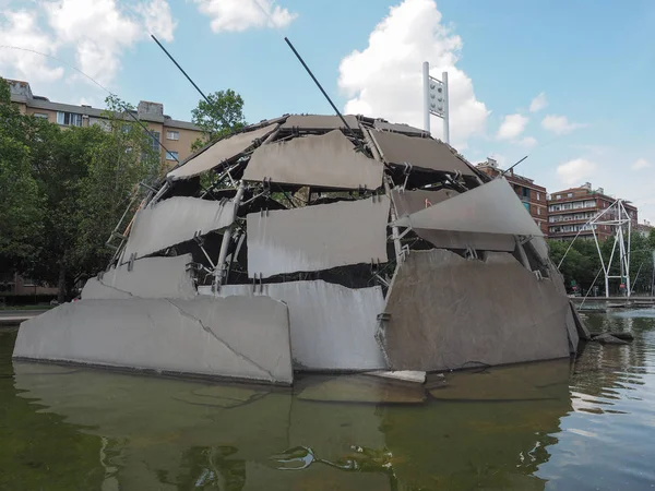 Merz Igloo fontanna w Turyn — Zdjęcie stockowe