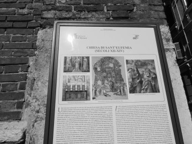 Verona siyah beyaz Santa Eufemia kilise