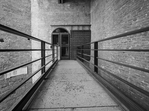 Museo Castelvecchio de Verona en blanco y negro —  Fotos de Stock