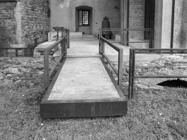 Musée Castelvecchio à Vérone noir et blanc — Photo