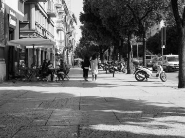 Corso Porta Nuova Içinde Verona siyah beyaz