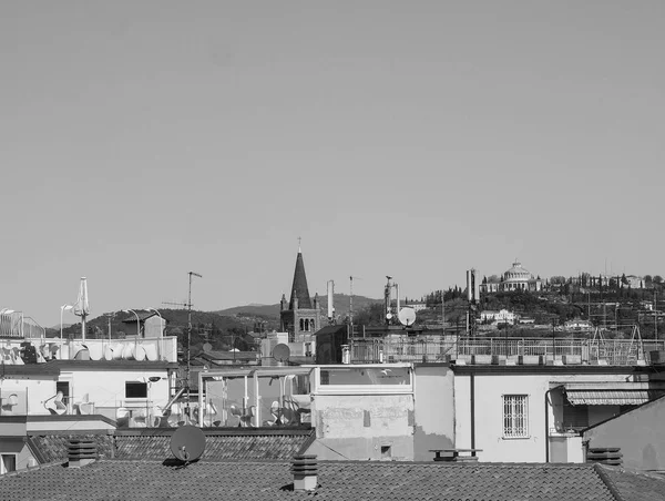 Vue aérienne de Vérone noir et blanc — Photo