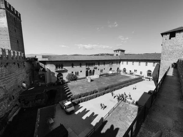 Castelvecchio gamla slottet i Verona svart och vitt — Stockfoto