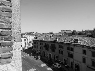 Castelvecchio'yu eski kale Verona siyah ve beyaz