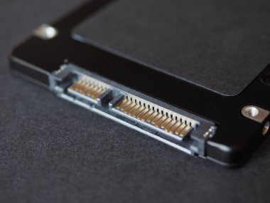 SSD katı hal sürücüsü