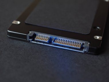 SSD katı hal sürücüsü