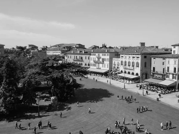 Vue aérienne de Vérone noir et blanc — Photo