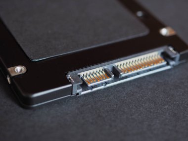 SSD katı hal sürücüsü