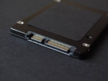 SSD katı hal sürücüsü