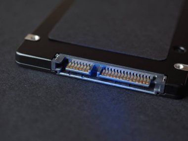 SSD katı hal sürücüsü