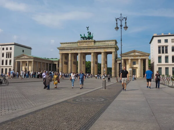 Brandenburger Tor (Portão de Brandemburgo) em Berlim — Fotografia de Stock