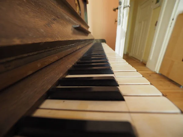 Detail of piano keyboard keys — Stock Photo, Image