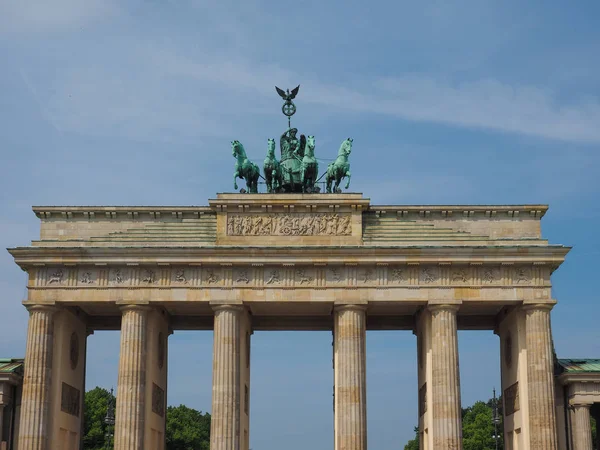 Brandenburger Tor (Braniborská brána) v Berlíně — Stock fotografie