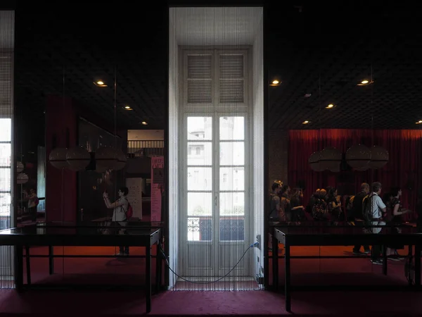 Teatro Regio (royal theatre) foyer in Turin — Stock Photo, Image