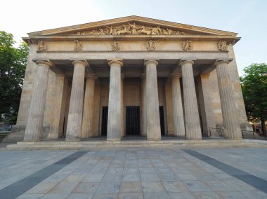 Berlin Neue Wache (yeni lanet)