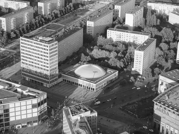 Berlin 'in siyah beyaz hava manzarası — Stok fotoğraf