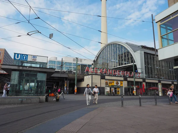 Alexanderplatz in berlin — Stockfoto