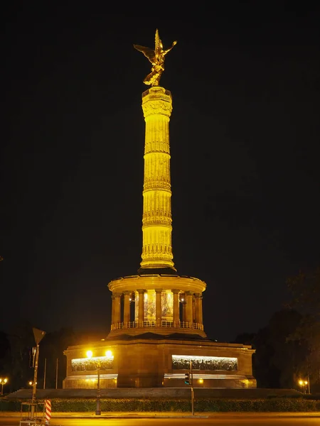 天使雕像在柏林 — 图库照片