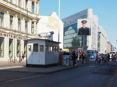 Checkpoint charlie Berlin