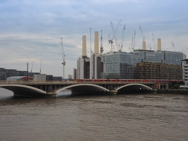 Río Támesis en Londres —  Fotos de Stock