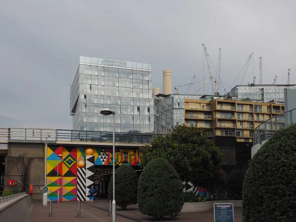 Reurbanización de la central eléctrica Battersea en Londres — Foto de Stock
