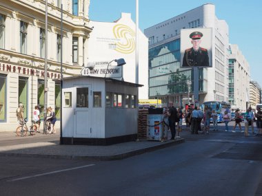 Checkpoint charlie Berlin
