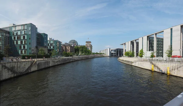 Berlin spree Nehri — Stok fotoğraf