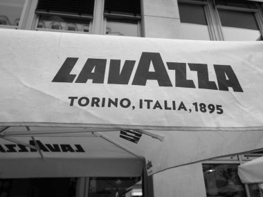 Lavazza Torino Italia 1895 siyah Berlin'de kahve marka işareti 