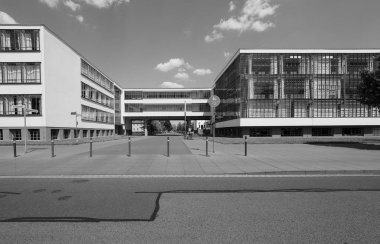 Bauhaus in Dessau, siyah beyaz