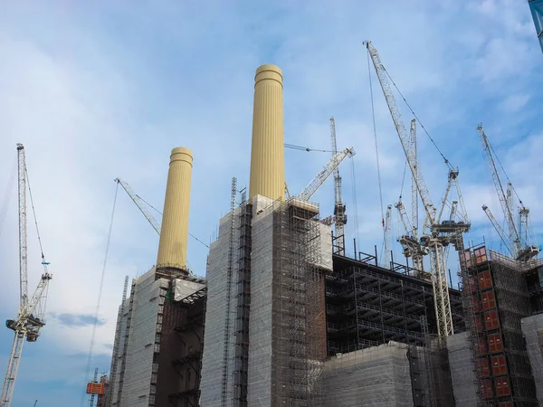 De herontwikkeling van Battersea Power Station in Londen — Stockfoto
