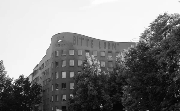 Bonjour Tristesse en Berlín en blanco y negro — Foto de Stock