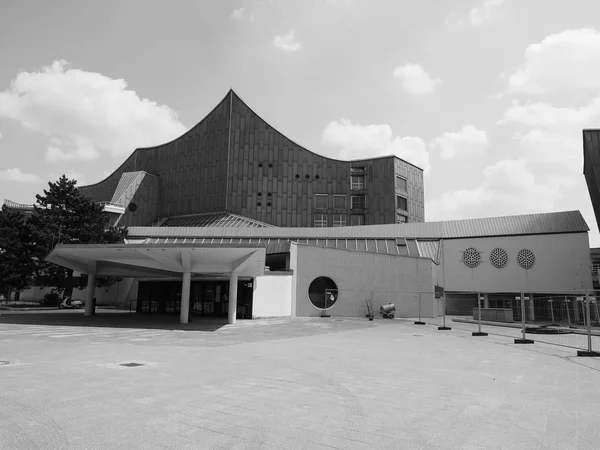 Philharmonie in Berlin in black and white — Stock Photo, Image
