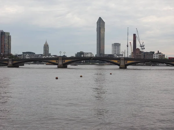 Floden Thames i London — Stockfoto