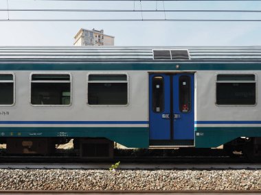 Collegno istasyonunda tren