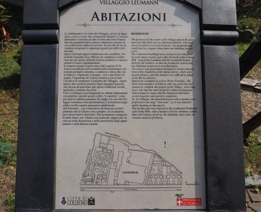 Collegno'da Leumann köy konutları tabelası