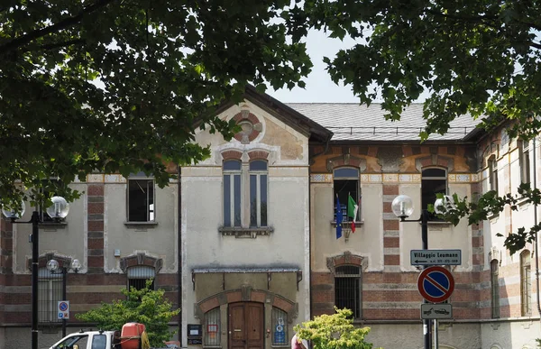 Leumann boarding school in Collegno — Stock Photo, Image