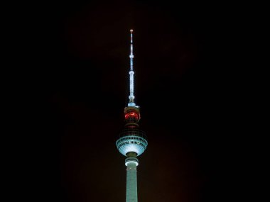 Fernsehturm (Tv Kulesi) Berlin