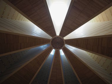 Torino Santo Volto Kilisesi iç
