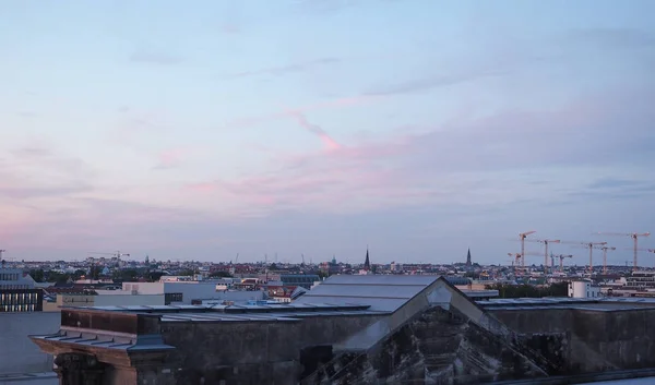 Повітряна Панорама Берліна уночі — стокове фото