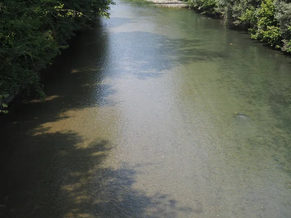 Sfondo superficie dell'acqua del fiume — Foto Stock