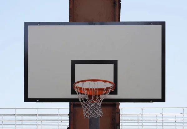 Kosár, kosárlabda — Stock Fotó