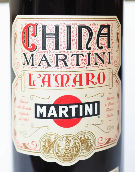 Turín-srpen 2019: Značka Martini na štítku láhve — Stock fotografie