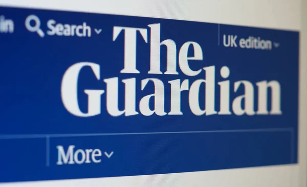 LONDON - AUG 2019: The Guardian newspaper website — Stock Photo, Image