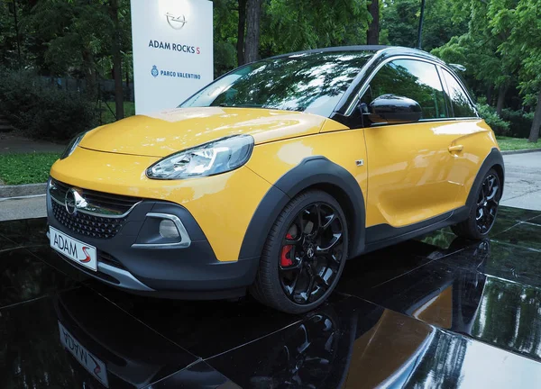 TURIN - JUN 2016: Opel Adam Rocks S car — Stock Photo, Image