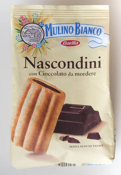 PARMA - AUG 2019: Barilla Mulino Bianco chocolate cookies — Stock Photo, Image