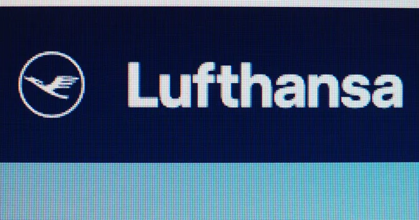 Frankfurt am Main-augusztus 2019: a Lufthansa jel a honlapon — Stock Fotó