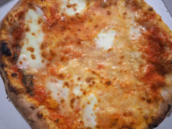 Margherita pizza cibo al forno — Foto Stock