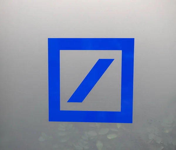 AACHEN - AGOSTO 2019: Firma Deutsche Bank — Foto Stock