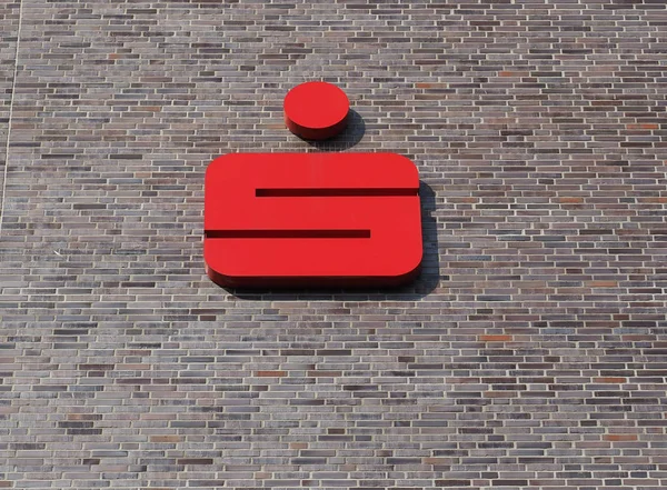 Dueren - Aug 2019: Sparkasse skylt — Stockfoto